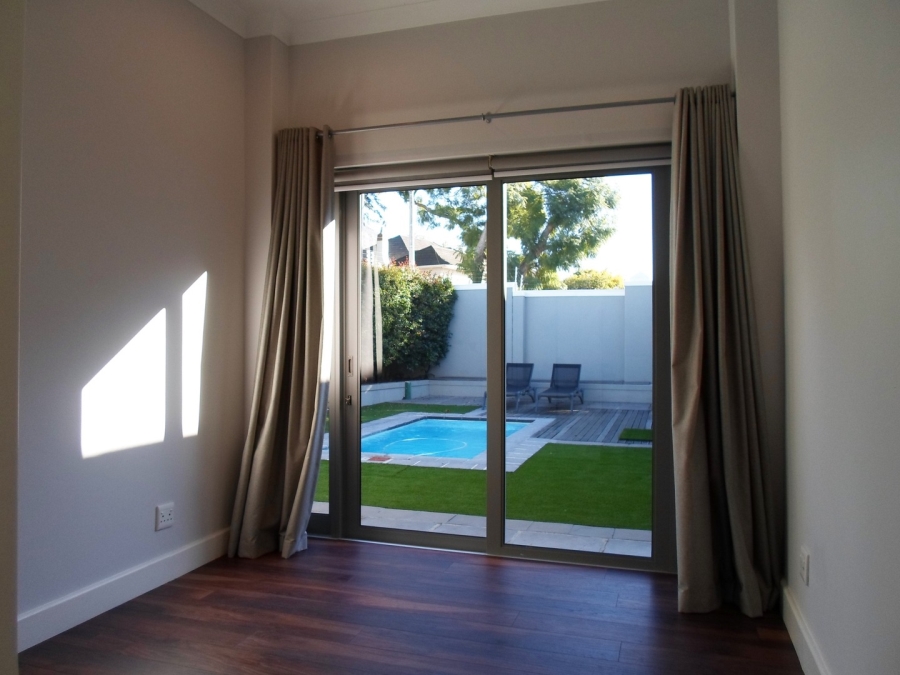 3 Bedroom Property for Sale in Vrykyk Western Cape